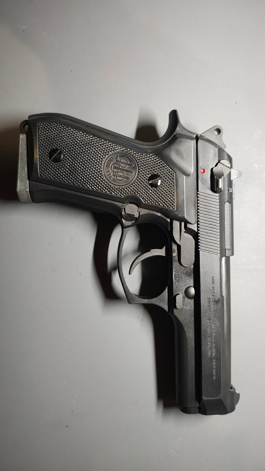 ウエスタンアームズ製ベレッタm92f スーパーブローバック